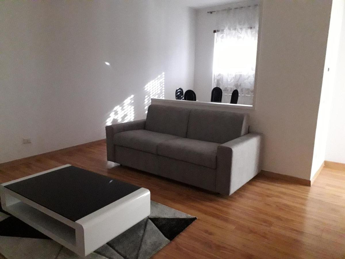 60sqm 2 bedroom, 1 bathroom Apartamento in Aeroporto Fiumicino Exterior foto