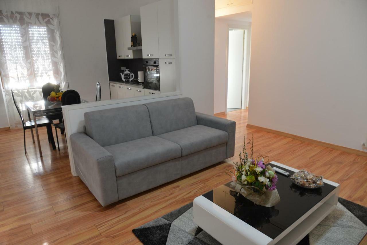 60sqm 2 bedroom, 1 bathroom Apartamento in Aeroporto Fiumicino Exterior foto